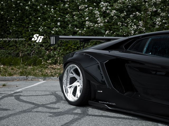 Тюнинг Lamborghini Aventador от Liberty Walk и SR Auto